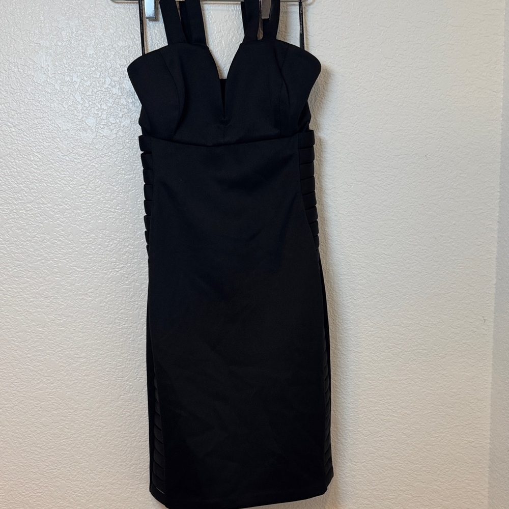 Black Strappy Bodycon Dress - Women's Elegant Evening Dress